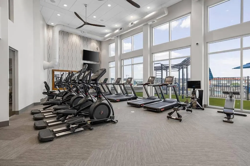 Beverly Hills Suite Penthouse The Gulch Nashville Apartment