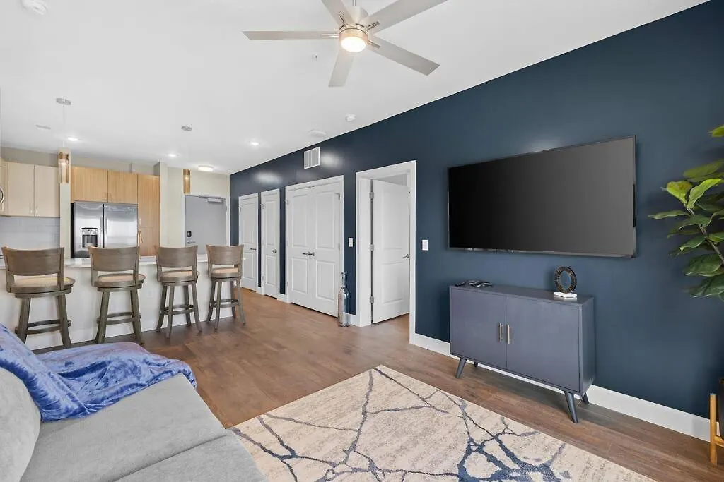 Beverly Hills Suite Penthouse The Gulch Nashville United States