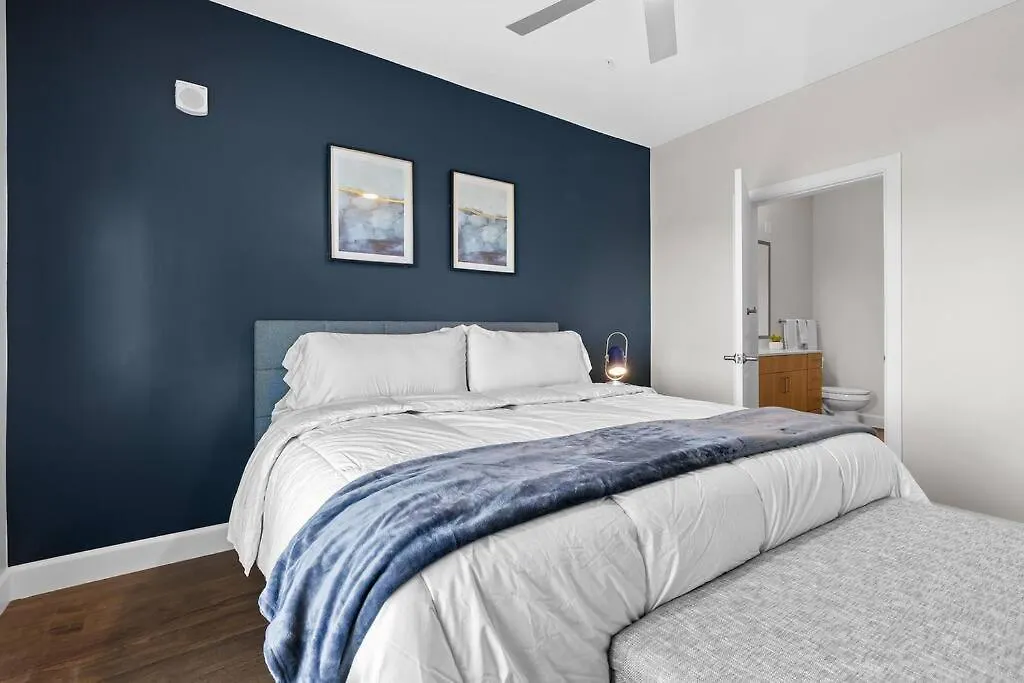 Beverly Hills Suite Penthouse The Gulch Nashville Apartment