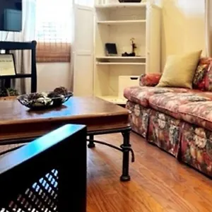 https://house-close-to-downtown-airport-raymond-james-stadium.hotelstampa.org